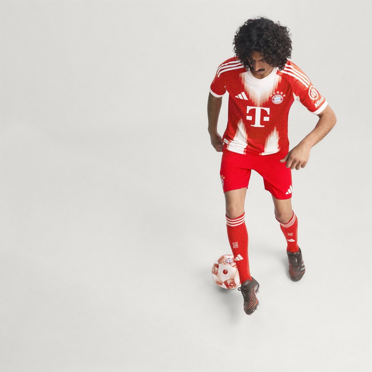 Men's Adidas FC Bayern Authentic Home 25/26 Jersey - Image 3