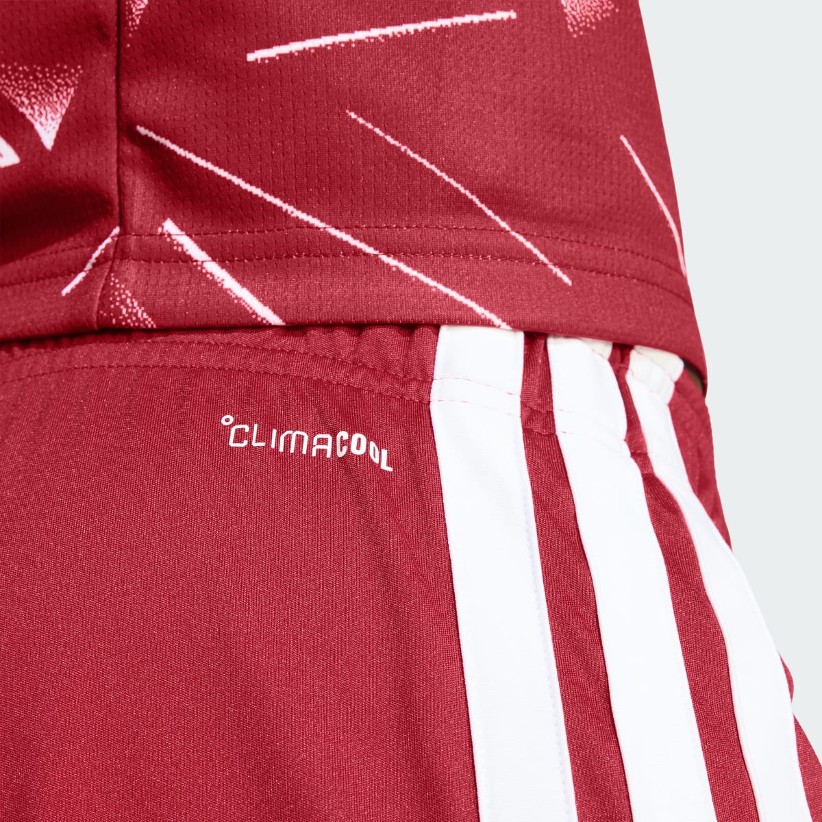 Men's Adidas Liverpool FC 26/27 Home Shorts - Image 7