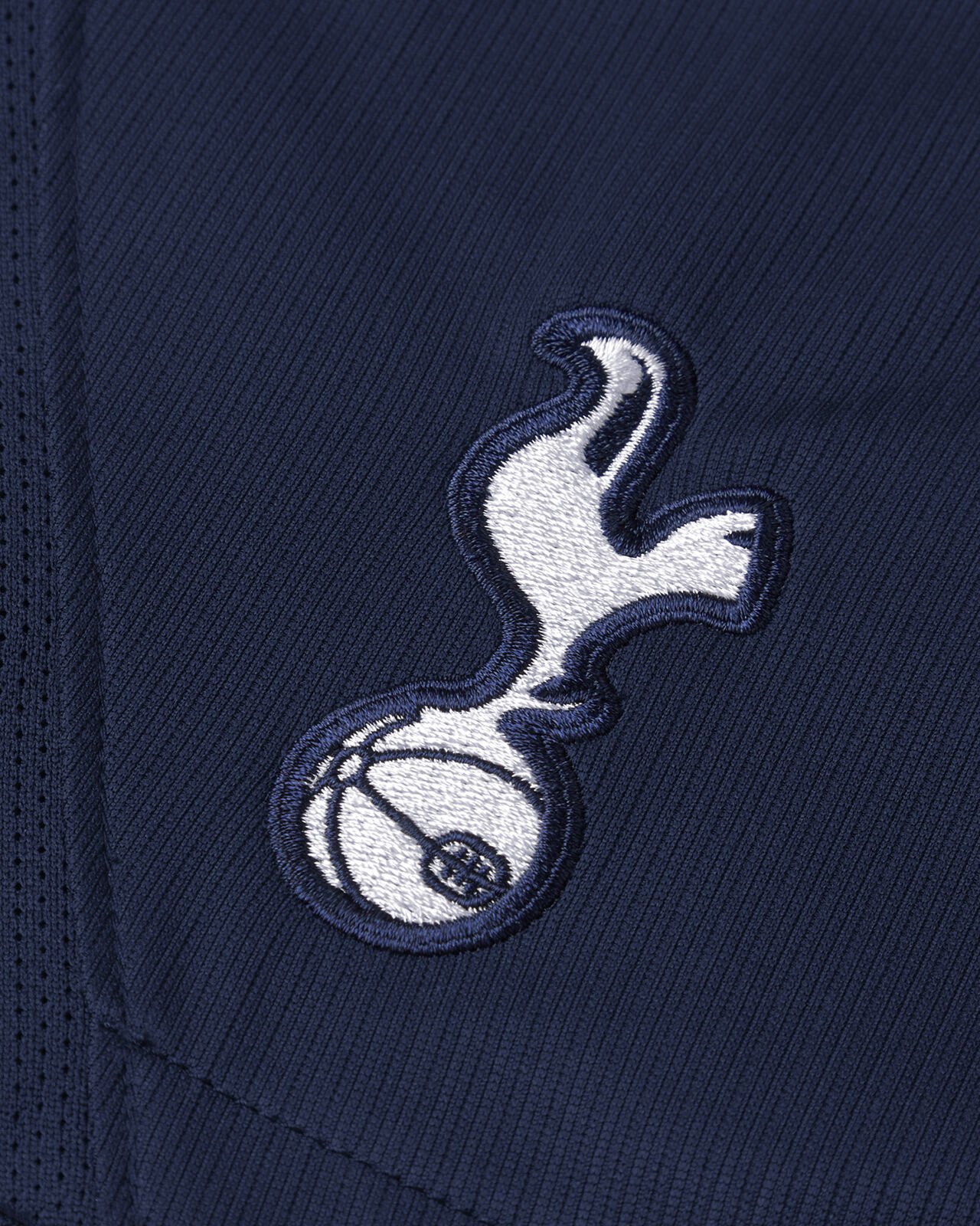 Kid's Nike Tottenham Hotspur Away 2026 Shorts - Image 4