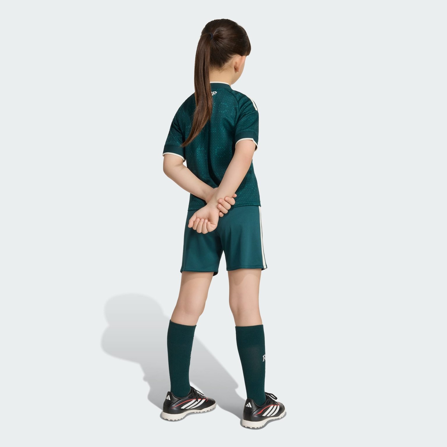 Kid's Adidas Real Madrid Away 2026 Kit - Image 4