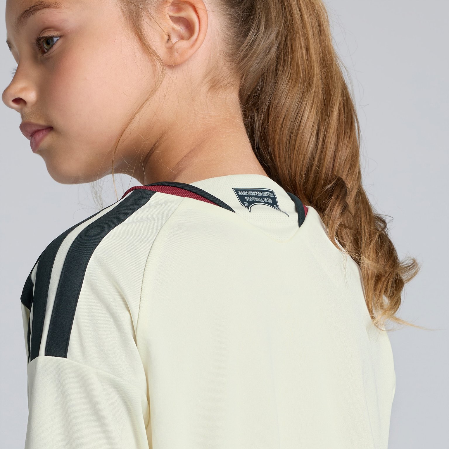 Kid's Adidas Manchester United Third 2026 Jersey - Image 6